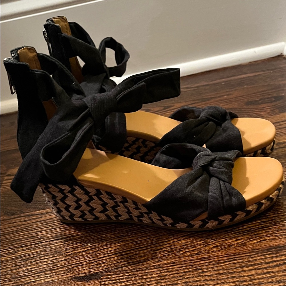 UGG Black and Tan Wedge Sandals with Bow Detail